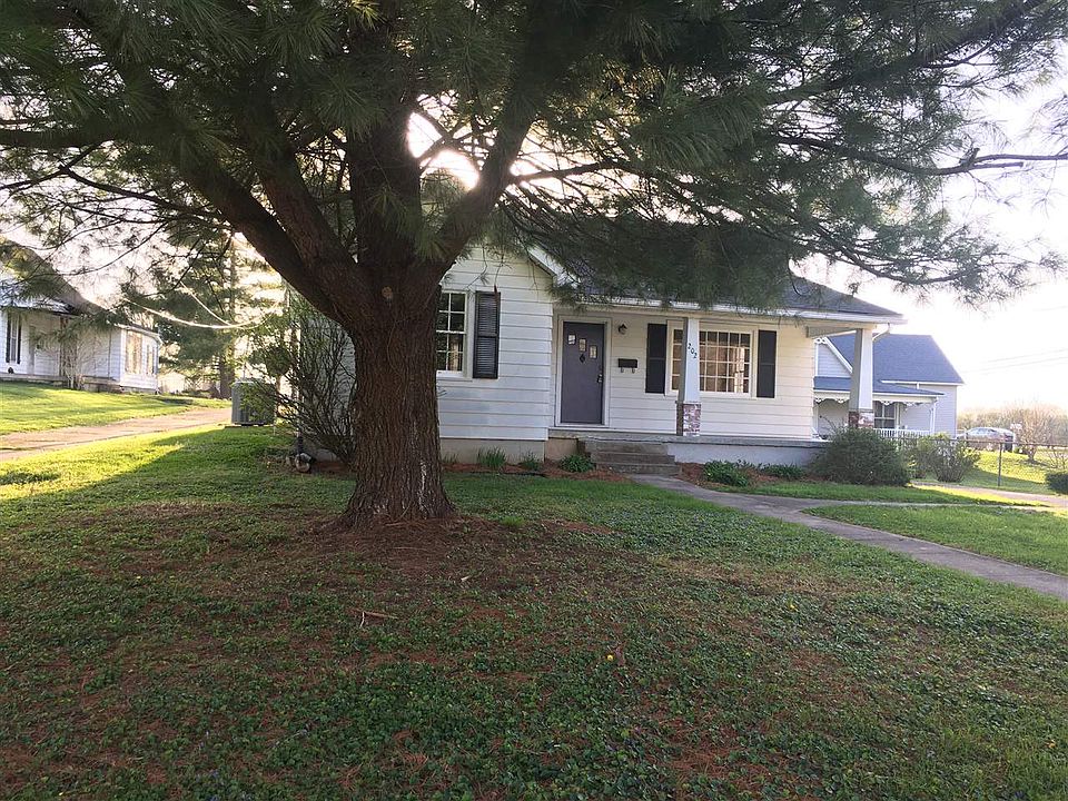 1st image of 202 College St