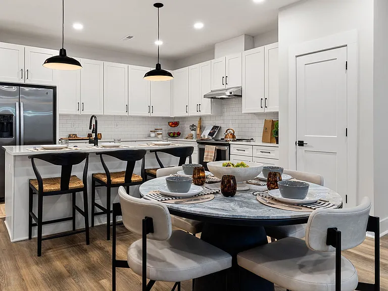 HARMON Jefferson Village by Crescent Communities — Photo 4