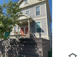 1750 10th St UNIT A, Oakland, CA 94607