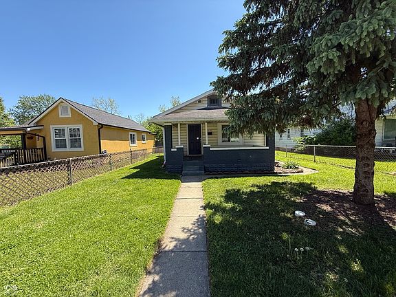 2nd image of 1525 Comer Ave