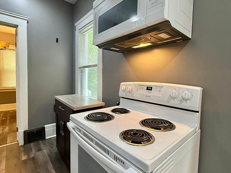 6719 Bridge Ave #2 — Photo 29
