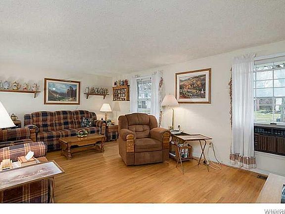 2nd image of 1280 Harvard Ave