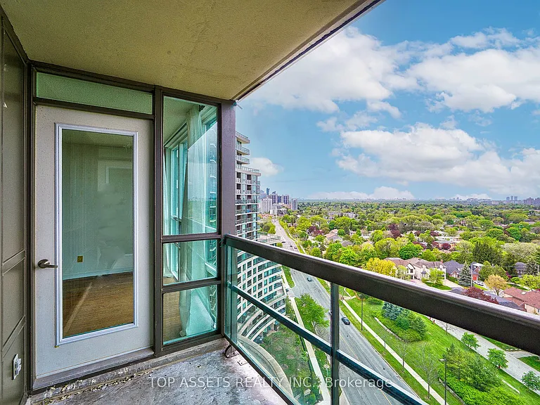 509 Beecroft Rd #1908 — Photo 32