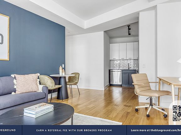 4th image of 63 Wall St APT 3106