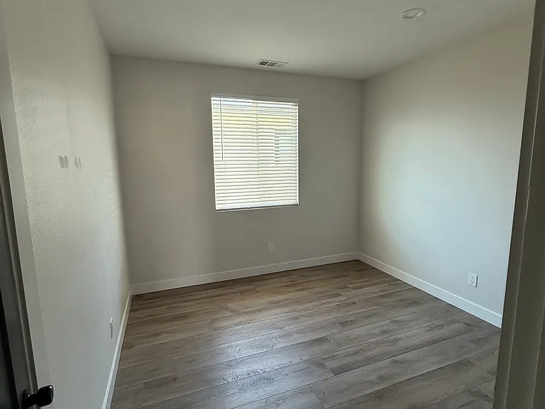 11825 Verbena Dr #1 — Photo 6