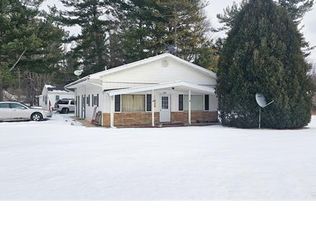 683 E Saginaw Rd #1, Sanford, MI 48657