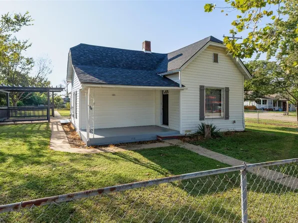 101 South Country, Desloge, MO 63601