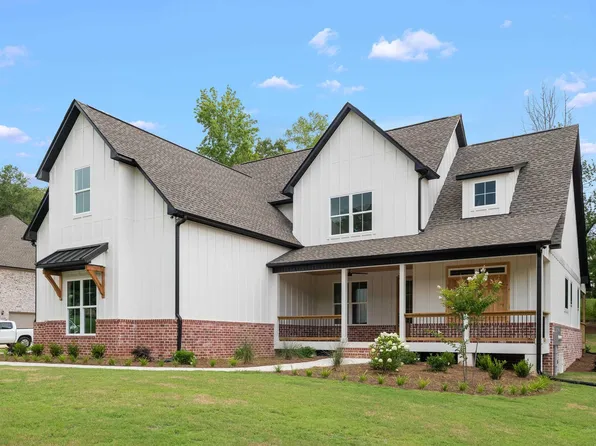 1271 Valley St, Pell City, AL 35128