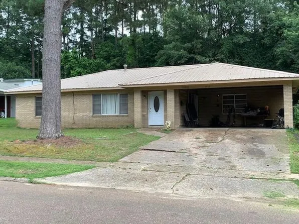 2319 Houston St, El Dorado, AR 71730