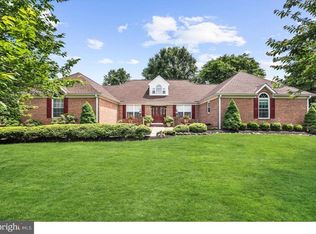 25 Fenimore Rd, Lumberton, NJ 08048