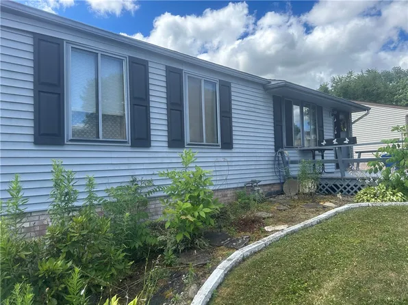 849 Westchester Dr, North Huntingdon, PA 15642