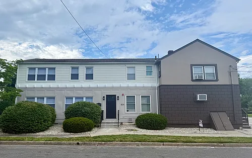 8-04D Saddle River Rd Photo 1