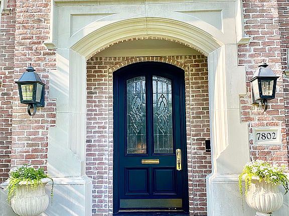 3rd image of 7802 Bryn Mawr Dr