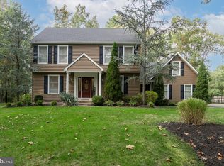 2 Bradford Dr, Shamong, NJ 08088