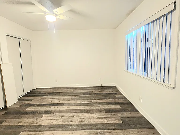 1002 N Merced Ave — Photo 5