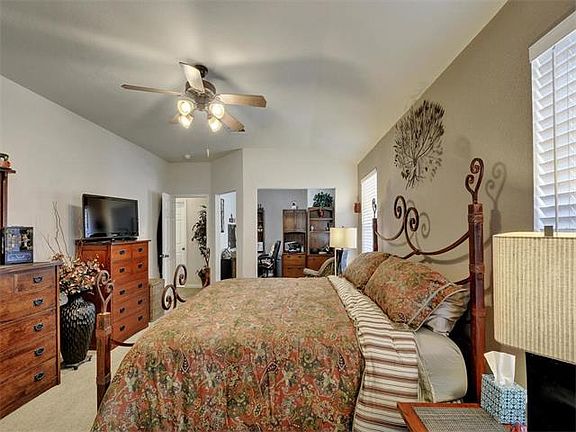 5th image of 706 Crane Canyon Pl