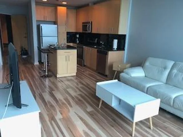 210 N Church St, Charlotte, NC