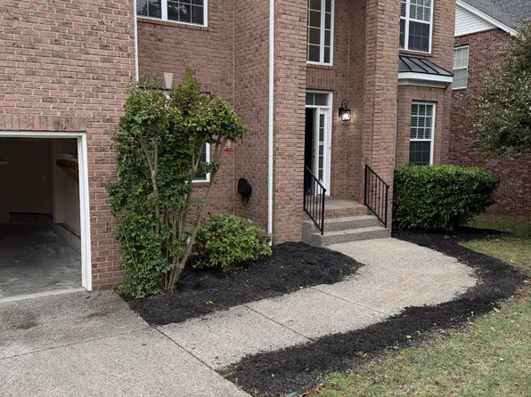 154 Chesapeake Harbor Blvd, Hendersonville, TN 37075