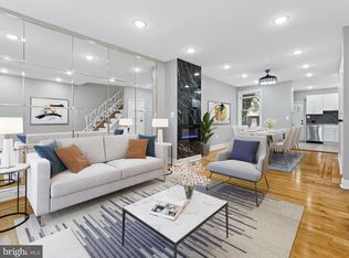 1926 W Sparks St, Philadelphia, PA 19141