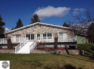 423 N Intermediate Lake Rd, Central Lake, MI 49622