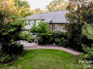 119 Country Meadow Ln, Kings Mountain, NC 28086