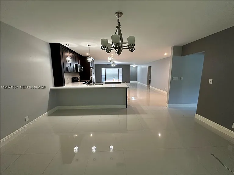 410 NW 65th Ave #410 — Photo 3