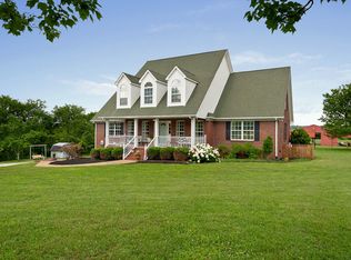 3726 McCandless Rd, Columbia, TN 38401