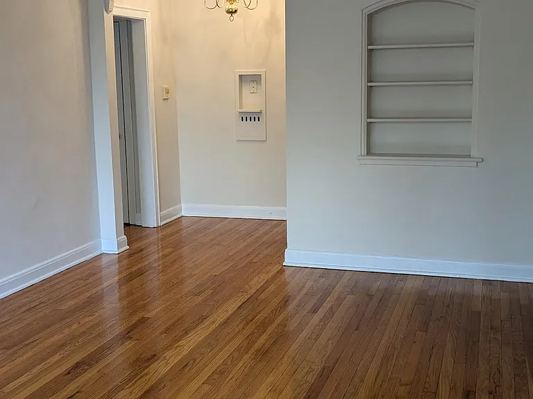 4922 W Cuyler Ave #2S — Photo 2