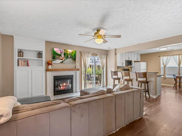 5777 Redsand Rd, Hilliard, OH 43026