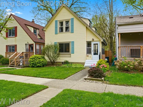 416 E Breckenridge St, Ferndale, MI 48220