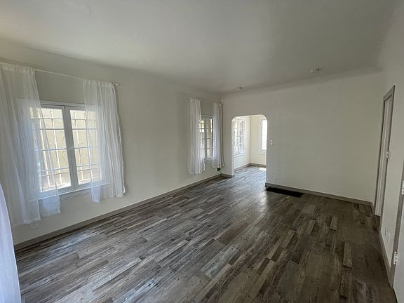 Living Room + Dining Nook