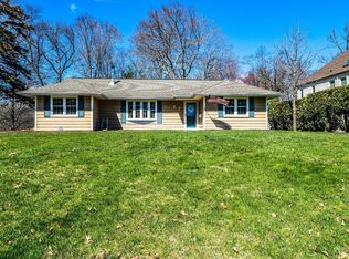 3 Frances Rd, Edison, NJ 08820