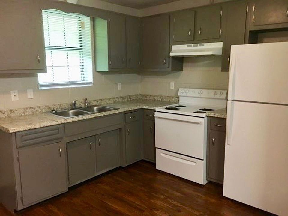 1st image of 200 N Trigg Ave #0B-1070Sqft