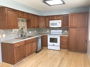 629 Flanders Ave, Bowling Green, OH 43402
