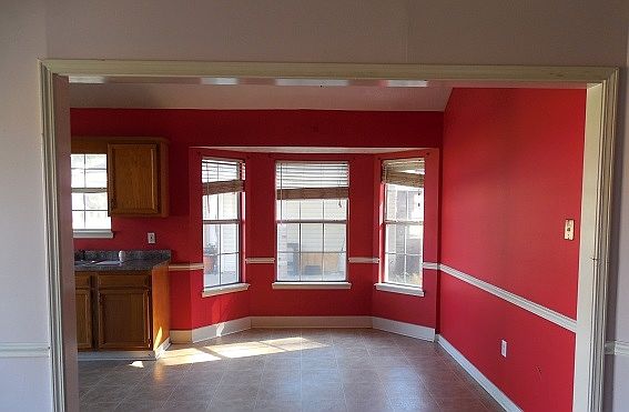 3rd image of 159 Greenfield Ln