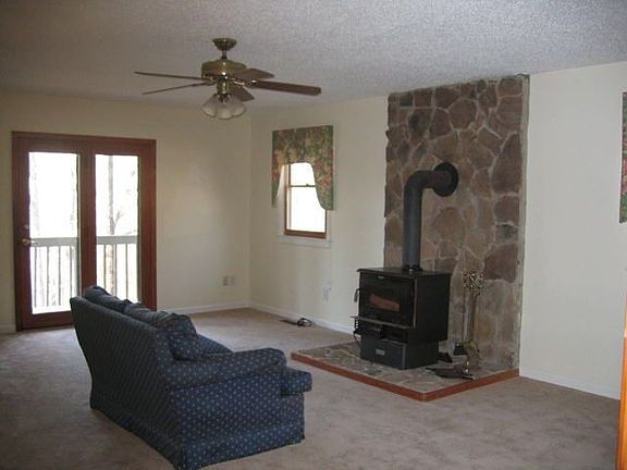5th image of 514 Piedmont Ln