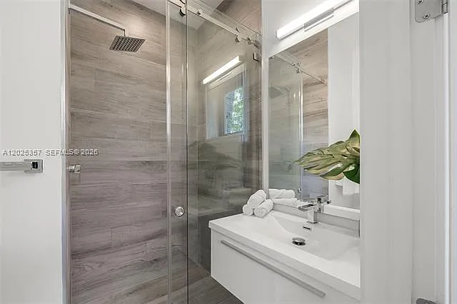 1525 Bay Rd #1525 — Photo 16