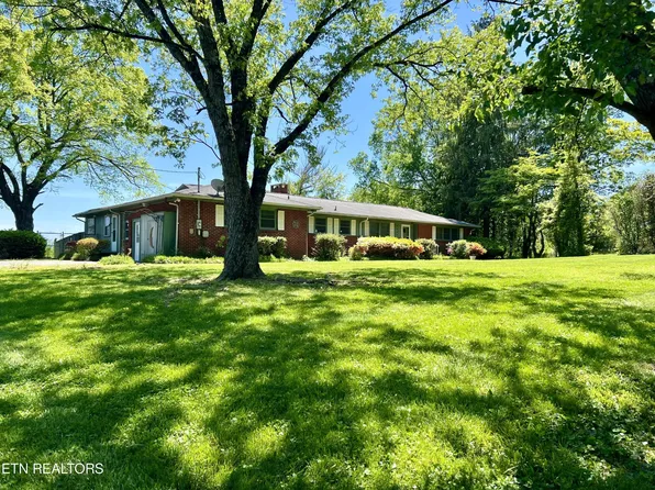 5818 E Sunset Rd, Knoxville, TN 37914