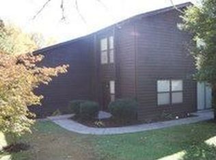 105 Greenwood Ln, Oak Ridge, TN 37830