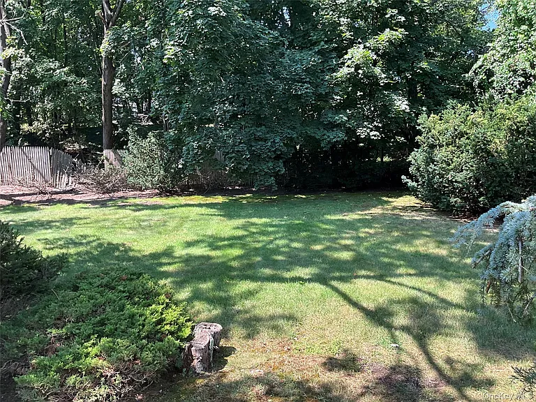 195 Central Park Rd — Photo 10