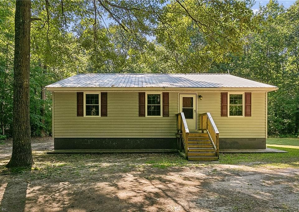 1st image of 4497 Backwoods Ln