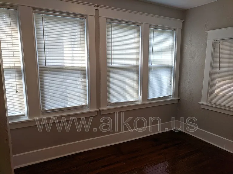 2714 Pioneer Ave — Photo 6