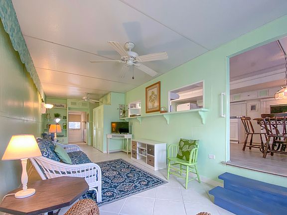 5th image of 701 Spanish Main Dr #315