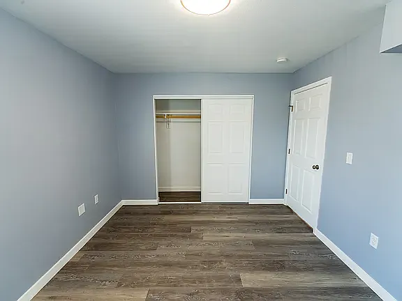 10374 Long Beach Blvd #6 — Photo 17