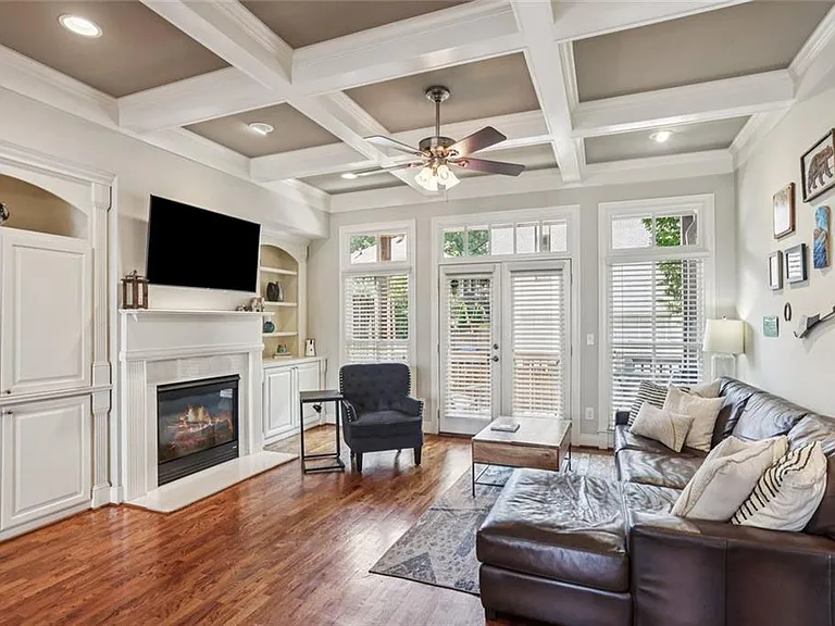 805 Highland Green Way NE — Photo 13