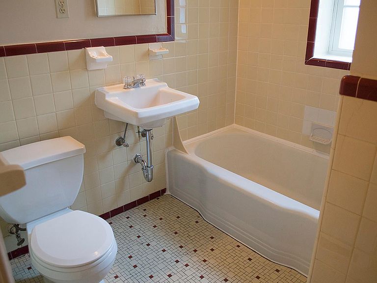 Courthouse Manor Apartments Arlington, VA Zillow