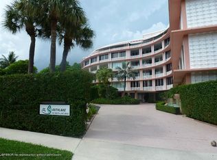 315 S Lake Dr #PENTHOUSE D, Palm Beach, FL 33480