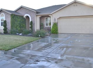 1899 N Dante Ave, Fresno, CA