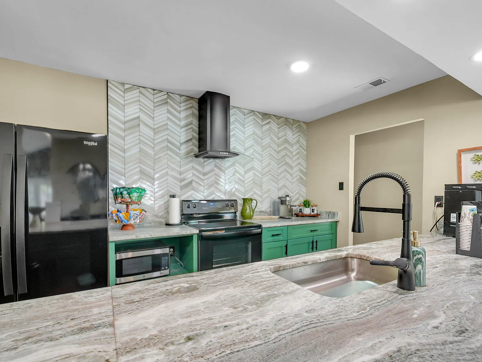 The Birches Apartment Homes — Photo 3