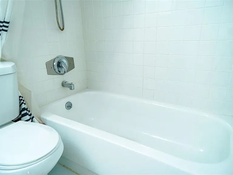 3139 Iverson St — Photo 10